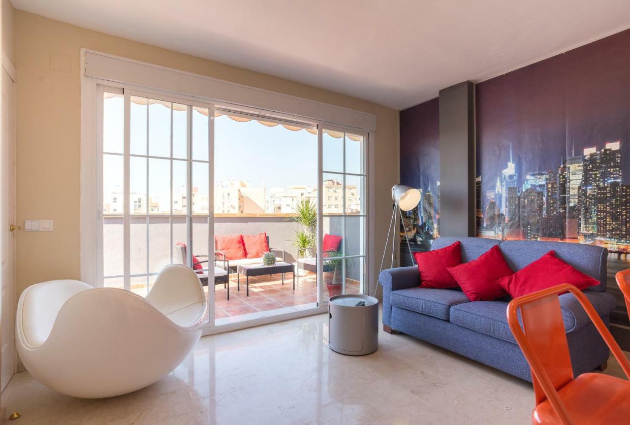 Gr3-Renovated Apt Next To Old Town With Cozy Terrace Lägenhet Málaga Exteriör bild