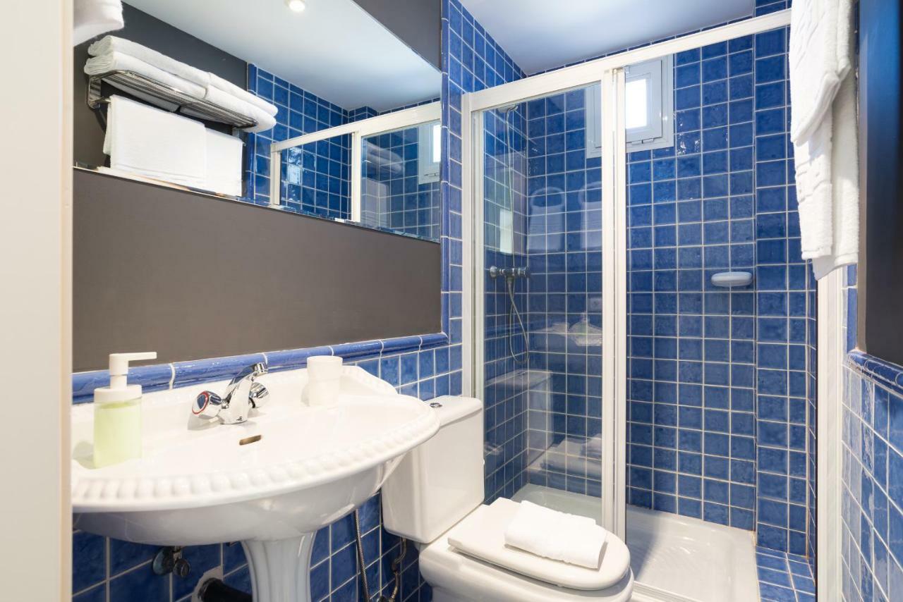 Gr3-Renovated Apt Next To Old Town With Cozy Terrace Lägenhet Málaga Exteriör bild